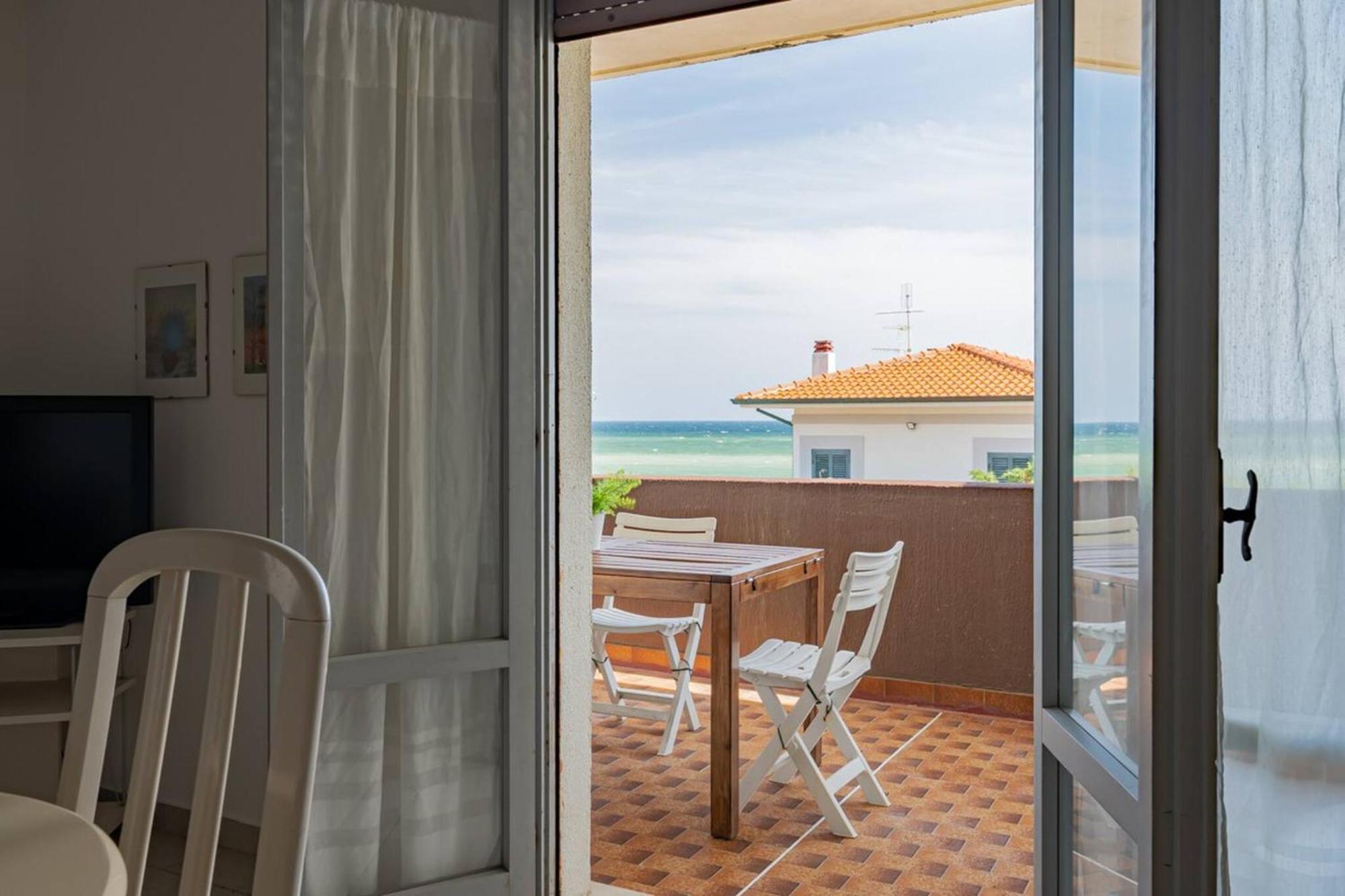 Lungomare 90 - Yourplace Abruzzo ฟอสซาเชเซีย ภายนอก รูปภาพ